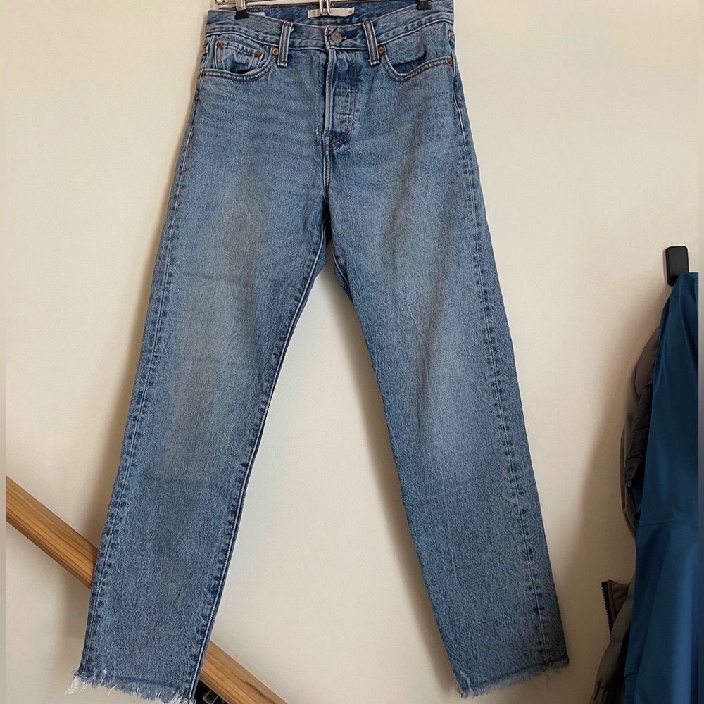Levi’s Wedgie Jeans